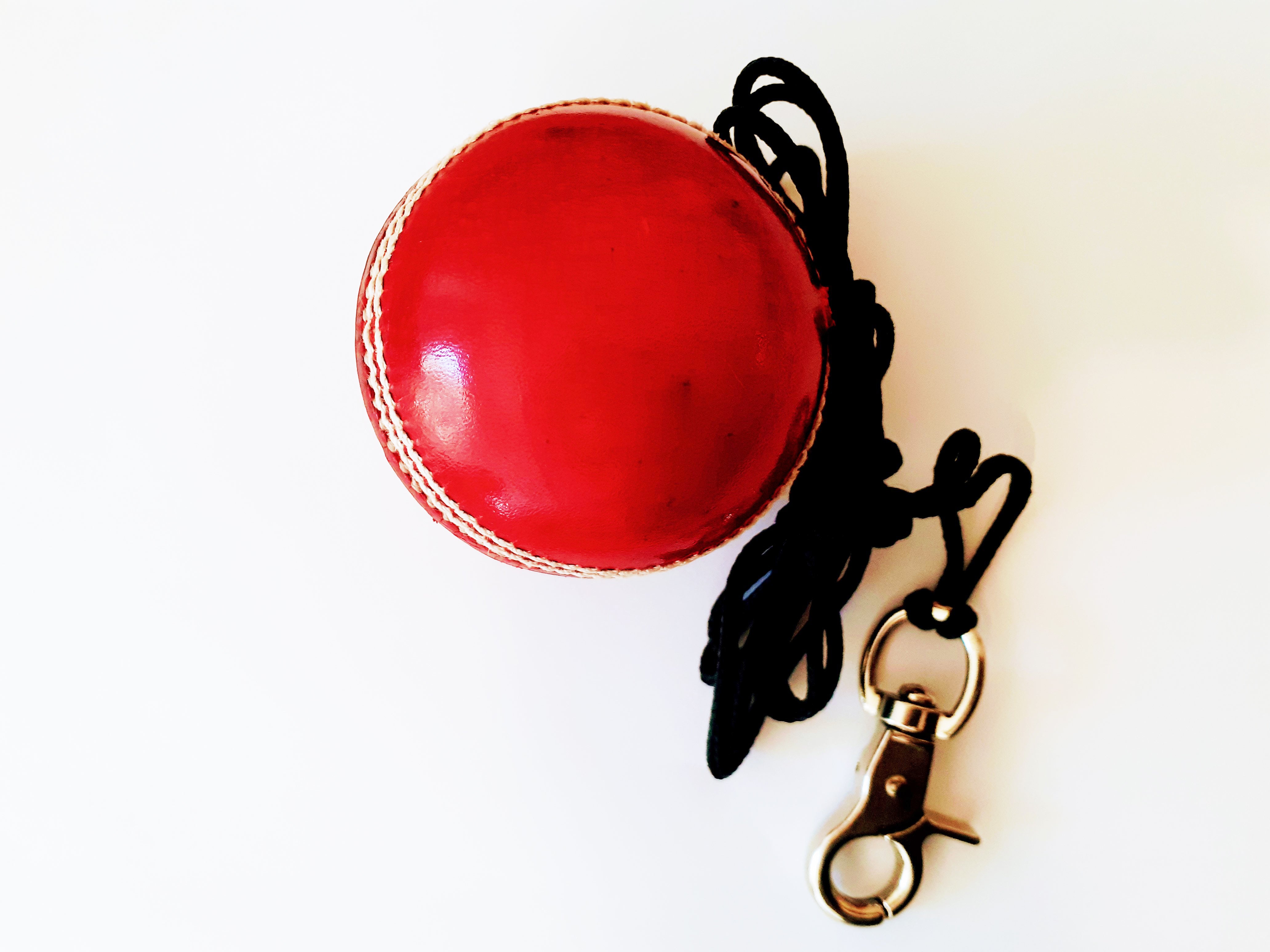 156gm RED CRICKET BALL - ELITE